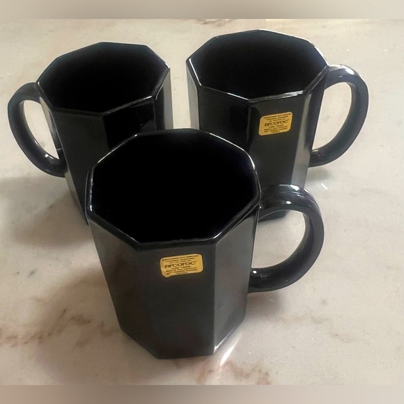 Black Octagonal Mugs Set - Picture 1 of 7